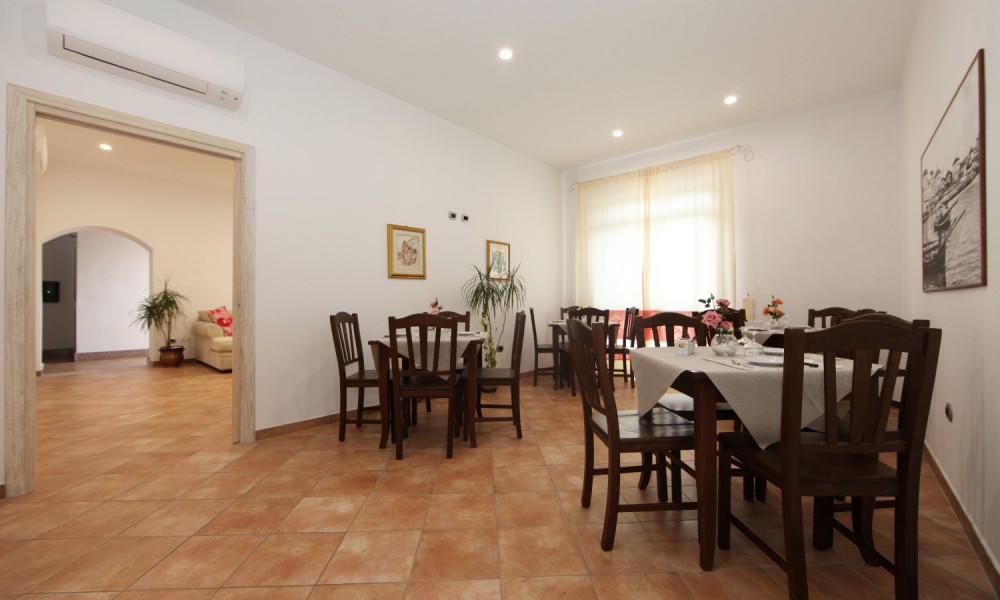 Guest House Villabianca - Breakfast Room